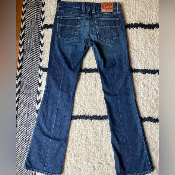 Classic Blue Women's Jeans - Picture 2 of 4